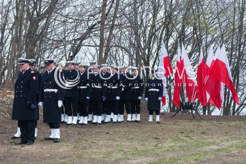  16.12.2017 GDYNIA<br />PANSTWOWY POGRZEB TRZECH KOMANDOROW OFIAR ZBRODNI KOMUNISTYCZNEJ Z UDZIALEM PREZYDENTA ANDRZEJA DUDY<br />N/Z ZOLNIERZE MARYNARKI WOJENNEJ<br /> 