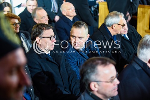  16.12.2017 GDANSK<br />MSZA SWIETA I POSWIECENIE BURSZTYNOWEGO OLTARZA OJCZYZNY W BAZYLICE SW. BRYGIDY Z UDZIALEM PREZYDENTA ANDRZEJA DUDY<br />N/Z KAROL NAWROCKI<br /> 