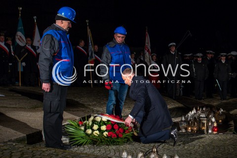 Prezydent Andrzej Duda pod Pomnikiem Poległych Stoczniowców w Gdańsku