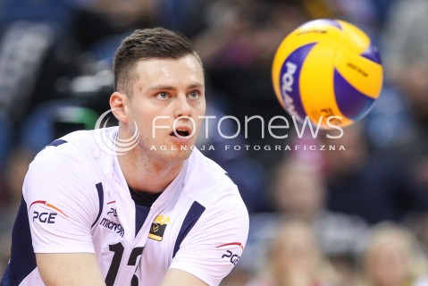  17.12.2017 KRAKOW ( TAURON ARENA ) SIATKOWKA MEZCZYZN <br />KLUBOWE MISTRZOSTWA SWIATA 2017<br />Mens Club Volleyball Championship Poland 2017<br />MECZ O 3. MIEJSCE ( 3rd Place Match ) <br />MECZ PGE SKRA BELCHATOW - SADA CRUZEIRO <br />N/Z SZYMON ROMAC SYLWETKA <br /> 