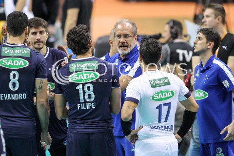  17.12.2017 KRAKOW ( TAURON ARENA ) SIATKOWKA MEZCZYZN <br />KLUBOWE MISTRZOSTWA SWIATA 2017<br />Mens Club Volleyball Championship Poland 2017<br />MECZ O 3. MIEJSCE ( 3rd Place Match ) <br />MECZ PGE SKRA BELCHATOW - SADA CRUZEIRO <br />N/Z MARCELO MENDEZ - I TRENER ( HEAD COACH ) <br /> 