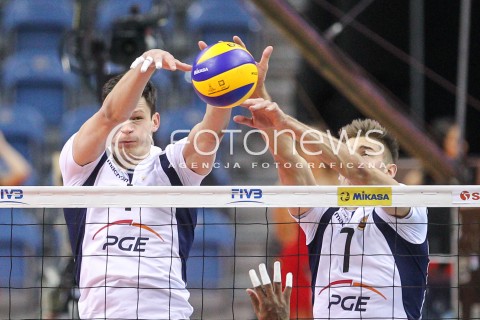  17.12.2017 KRAKOW ( TAURON ARENA ) SIATKOWKA MEZCZYZN <br />KLUBOWE MISTRZOSTWA SWIATA 2017<br />Mens Club Volleyball Championship Poland 2017<br />MECZ O 3. MIEJSCE ( 3rd Place Match ) <br />MECZ PGE SKRA BELCHATOW - SADA CRUZEIRO <br />N/Z SRECKO LISINAC BARTOSZ BEDNORZ BLOK <br /> 