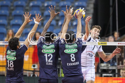  17.12.2017 KRAKOW ( TAURON ARENA ) SIATKOWKA MEZCZYZN <br />KLUBOWE MISTRZOSTWA SWIATA 2017<br />Mens Club Volleyball Championship Poland 2017<br />MECZ O 3. MIEJSCE ( 3rd Place Match ) <br />MECZ PGE SKRA BELCHATOW - SADA CRUZEIRO <br />N/Z BARTOSZ BEDNORZ <br /> 