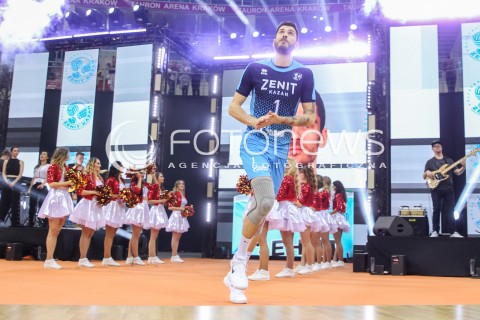  17.12.2017 KRAKOW ( TAURON ARENA ) SIATKOWKA MEZCZYZN <br />KLUBOWE MISTRZOSTWA SWIATA 2017<br />Mens Club Volleyball Championship Poland 2017<br />MECZ FINALOWY ( Final Match ) <br />MECZ ZENIT KAZAN - CUCINE LUBE CIVITANOVA <br />N/Z MATTHEW ANDERSON PREZENTACJA SYLWETKA <br /> 