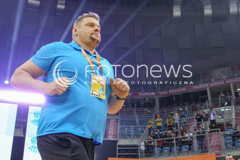  17.12.2017 KRAKOW ( TAURON ARENA ) SIATKOWKA MEZCZYZN <br />KLUBOWE MISTRZOSTWA SWIATA 2017<br />Mens Club Volleyball Championship Poland 2017<br />MECZ FINALOWY ( Final Match ) <br />MECZ ZENIT KAZAN - CUCINE LUBE CIVITANOVA <br />N/Z WLADIMIR ALEKNO - I TRENER ( HEAD COACH ) SYLWETKA PREZENTACJA <br /> 