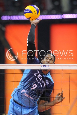  17.12.2017 KRAKOW ( TAURON ARENA ) SIATKOWKA MEZCZYZN <br />KLUBOWE MISTRZOSTWA SWIATA 2017<br />Mens Club Volleyball Championship Poland 2017<br />MECZ FINALOWY ( Final Match ) <br />MECZ ZENIT KAZAN - CUCINE LUBE CIVITANOVA <br />N/Z WILFREDO LEON VENERO SYLWETKA ATAK <br /> 