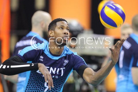  17.12.2017 KRAKOW ( TAURON ARENA ) SIATKOWKA MEZCZYZN <br />KLUBOWE MISTRZOSTWA SWIATA 2017<br />Mens Club Volleyball Championship Poland 2017<br />MECZ FINALOWY ( Final Match ) <br />MECZ ZENIT KAZAN - CUCINE LUBE CIVITANOVA <br />N/Z WILFREDO LEON VENERO SYLWETKA <br /> 