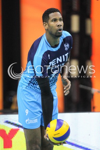  17.12.2017 KRAKOW ( TAURON ARENA ) SIATKOWKA MEZCZYZN <br />KLUBOWE MISTRZOSTWA SWIATA 2017<br />Mens Club Volleyball Championship Poland 2017<br />MECZ FINALOWY ( Final Match ) <br />MECZ ZENIT KAZAN - CUCINE LUBE CIVITANOVA <br />N/Z WILFREDO LEON VENERO SYLWETKA <br /> 