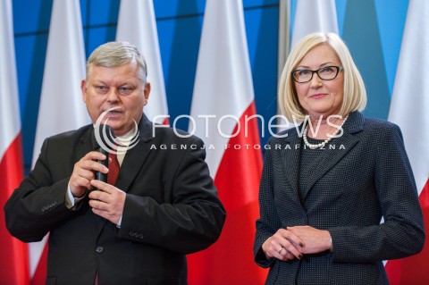  18.12.2017 WARSZAWA<br />BRIEFING PRASOWY PREZESA RADY MINISTROW W SPRAWIE ZMIAN PERSONALNYCH W RADZIE MINISTROW<br />N/Z MAREK SUSKI JOANNA KOPCINSKA<br /> 