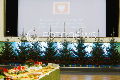  18.12.2017 WARSZAWA<br />ZOLNIERSKA WIGILIA Z UDZIALEM PREZYDENTA <br />N/Z STOL WIGILIJNY<br /> 