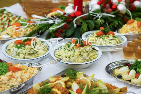  18.12.2017 WARSZAWA<br />ZOLNIERSKA WIGILIA Z UDZIALEM PREZYDENTA <br />N/Z STOL WIGILIJNY DANIA<br /> 