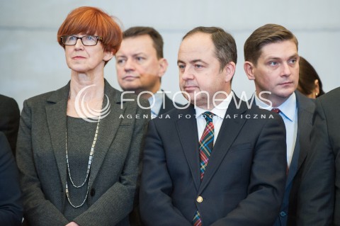  19.12.2017 WARSZAWA <br />BETLEJEMSKIE SWIATLO POKOJU W KPRM<br />N/Z ELZBIETA RAFALSKA BARTOSZ KOWNACKI<br /> 