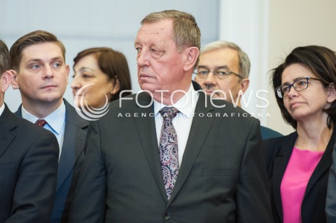  19.12.2017 WARSZAWA <br />BETLEJEMSKIE SWIATLO POKOJU W KPRM<br />N/Z JAN SZYSZKO<br /> 