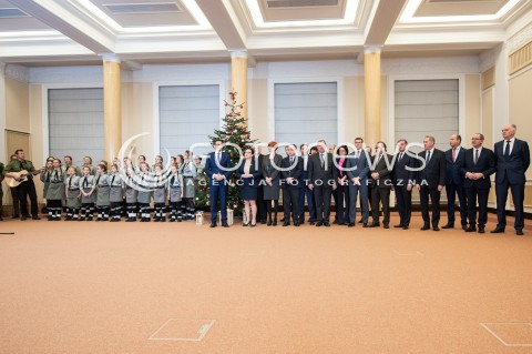  19.12.2017 WARSZAWA <br />BETLEJEMSKIE SWIATLO POKOJU W KPRM<br />N/Z PREMIER MATEUSZ MORAWIECKI RADA MINISTROW<br /> 
