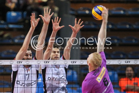  19.12.2017 RZESZOW POLAND<br />SIATKOWKA PUCHAR CEV <br />MEN VOLLEYBALL CEV CUP <br />MATCH ASSECO RESOVIA - PERUNGAN POJAT ROVANIEMI <br />N/Z ALEKSANDER SLIWKA MARCIN MOZDZONEK BLOK <br /> 