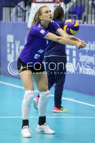  20.12.2017 KRAKOW <br />SIATKOWKA LIGA SIATKOWKI KOBIET LSK 2017/2018 WOMEN VOLLEYBALL POLAND POLISH LEAGUE <br />MECZ TREFL PROXIMA KRAKOW - DEVELOPRES SKYRES RZESZOW <br />N/Z MONIKA PTAK SYLWETKA <br /> 