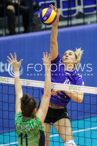  20.12.2017 KRAKOW <br />SIATKOWKA LIGA SIATKOWKI KOBIET LSK 2017/2018 WOMEN VOLLEYBALL POLAND POLISH LEAGUE <br />MECZ TREFL PROXIMA KRAKOW - DEVELOPRES SKYRES RZESZOW <br />N/Z ADELA HELIC <br /> 