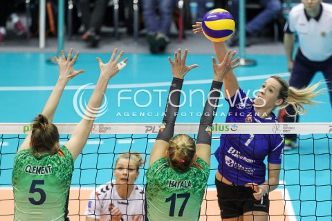  20.12.2017 KRAKOW <br />SIATKOWKA LIGA SIATKOWKI KOBIET LSK 2017/2018 WOMEN VOLLEYBALL POLAND POLISH LEAGUE <br />MECZ TREFL PROXIMA KRAKOW - DEVELOPRES SKYRES RZESZOW <br />N/Z HELENE ROUSSEAUX <br /> 