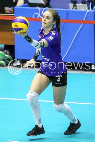  20.12.2017 KRAKOW <br />SIATKOWKA LIGA SIATKOWKI KOBIET LSK 2017/2018 WOMEN VOLLEYBALL POLAND POLISH LEAGUE <br />MECZ TREFL PROXIMA KRAKOW - DEVELOPRES SKYRES RZESZOW <br />N/Z NATALIA GAJEWSKA SYLWETKA <br /> 