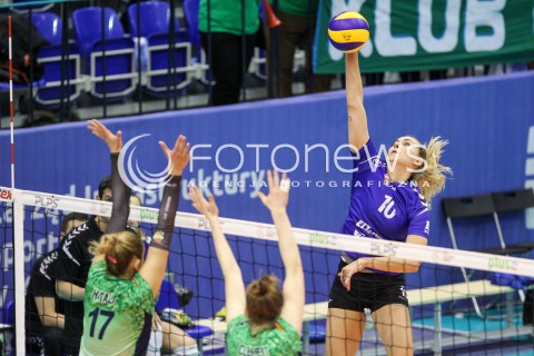  20.12.2017 KRAKOW <br />SIATKOWKA LIGA SIATKOWKI KOBIET LSK 2017/2018 WOMEN VOLLEYBALL POLAND POLISH LEAGUE <br />MECZ TREFL PROXIMA KRAKOW - DEVELOPRES SKYRES RZESZOW <br />N/Z ADELA HELIC <br /> 
