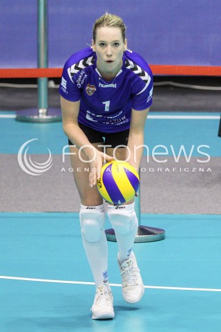  20.12.2017 KRAKOW <br />SIATKOWKA LIGA SIATKOWKI KOBIET LSK 2017/2018 WOMEN VOLLEYBALL POLAND POLISH LEAGUE <br />MECZ TREFL PROXIMA KRAKOW - DEVELOPRES SKYRES RZESZOW <br />N/Z HELENE ROUSSEAUX SYLWETKA <br /> 