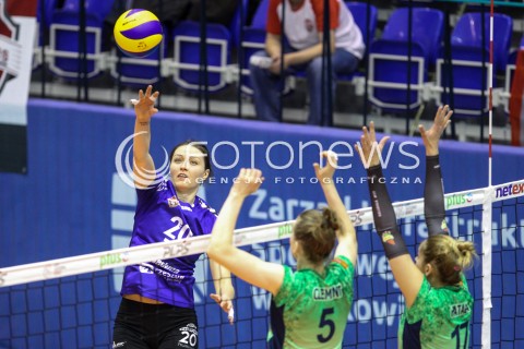  20.12.2017 KRAKOW <br />SIATKOWKA LIGA SIATKOWKI KOBIET LSK 2017/2018 WOMEN VOLLEYBALL POLAND POLISH LEAGUE <br />MECZ TREFL PROXIMA KRAKOW - DEVELOPRES SKYRES RZESZOW <br />N/Z JELENA BLAGOJEVIC <br /> 