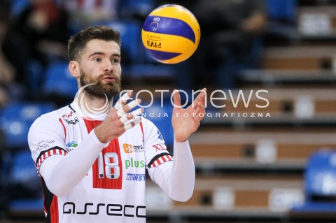  23.12.2017 RZESZOW <br />SIATKOWKA PLUS LIGA 2017/2018 MEN VOLLEYBALL POLAND POLISH PLUSLIGA LEAGUE SEASON 2017/2018 <br />MECZ ASSECO RESOVIA RZESZOW - MKS BEDZIN <br />N/Z DAWID DRYJA SYLWETKA <br /> 