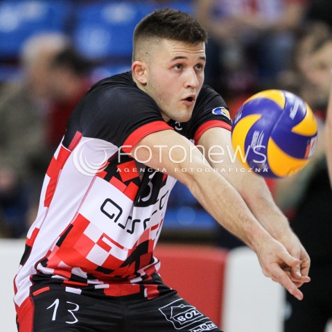  23.12.2017 RZESZOW <br />SIATKOWKA PLUS LIGA 2017/2018 MEN VOLLEYBALL POLAND POLISH PLUSLIGA LEAGUE SEASON 2017/2018 <br />MECZ ASSECO RESOVIA RZESZOW - MKS BEDZIN <br />N/Z MATEUSZ MASLOWSKI SYLWETKA <br /> 