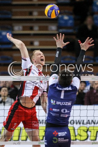  23.12.2017 RZESZOW <br />SIATKOWKA PLUS LIGA 2017/2018 MEN VOLLEYBALL POLAND POLISH PLUSLIGA LEAGUE SEASON 2017/2018 <br />MECZ ASSECO RESOVIA RZESZOW - MKS BEDZIN <br />N/Z JAKUB JAROSZ <br /> 