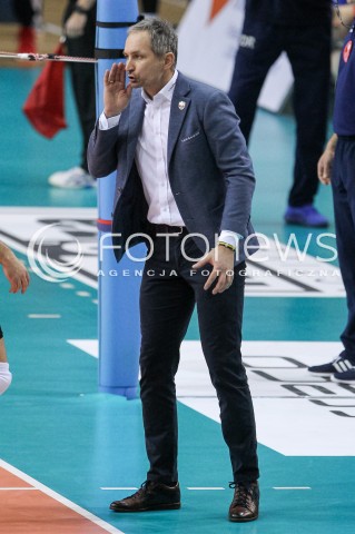  23.12.2017 RZESZOW <br />SIATKOWKA PLUS LIGA 2017/2018 MEN VOLLEYBALL POLAND POLISH PLUSLIGA LEAGUE SEASON 2017/2018 <br />MECZ ASSECO RESOVIA RZESZOW - MKS BEDZIN <br />N/Z ANDRZEJ KOWAL - I TRENER ( HEAD COACH ) SYLWETKA <br /> 