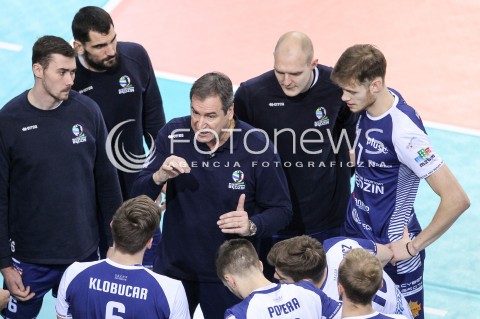  23.12.2017 RZESZOW <br />SIATKOWKA PLUS LIGA 2017/2018 MEN VOLLEYBALL POLAND POLISH PLUSLIGA LEAGUE SEASON 2017/2018 <br />MECZ ASSECO RESOVIA RZESZOW - MKS BEDZIN <br />N/Z STELIO DE ROCCO ( DEROCCO ) - I TRENER ( HEAD COACH ) MATEUSZ KOWALSKI <br /> 