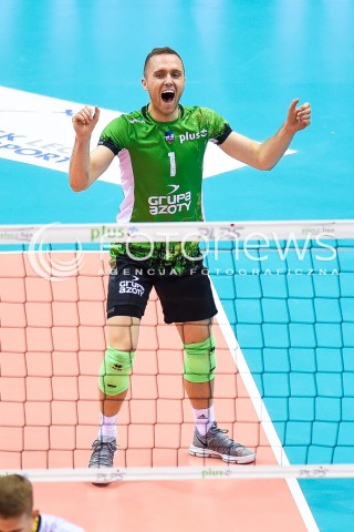  23.12.2017 GDANSK<br />SIATKOWKA - PLUS LIGA SEZON 2017/2018<br />MECZ TREFL GDANSK - ZAKSA KEDZIERZYN KOZLE<br />N/Z PAWEL ZATORSKI<br /> 