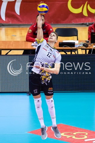  23.12.2017 GDANSK<br />SIATKOWKA - PLUS LIGA SEZON 2017/2018<br />MECZ TREFL GDANSK - ZAKSA KEDZIERZYN KOZLE<br />N/Z ARTUR SZALPUK<br /> 