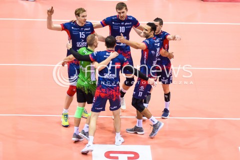  23.12.2017 GDANSK<br />SIATKOWKA - PLUS LIGA SEZON 2017/2018<br />MECZ TREFL GDANSK - ZAKSA KEDZIERZYN KOZLE<br />N/Z SAM DEROO PAWEL ZATORSKI RAFAL BUSZEK MATEUSZ BIENIEK MAURICE TORRES BENJAMIN TONIUTTI<br /> 