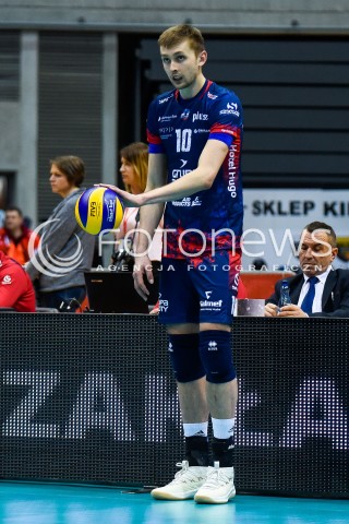  23.12.2017 GDANSK<br />SIATKOWKA - PLUS LIGA SEZON 2017/2018<br />MECZ TREFL GDANSK - ZAKSA KEDZIERZYN KOZLE<br />N/Z MATEUSZ BIENIEK<br /> 