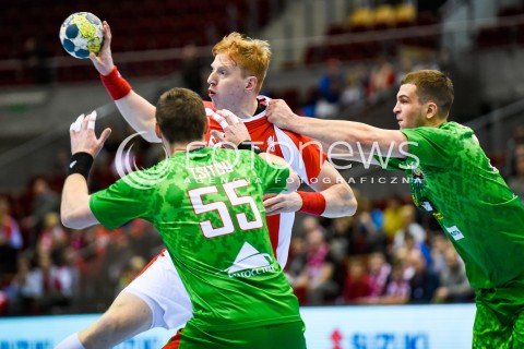  29.12.2017 GDANSK<br />PILKA RECZNA - TURNIEJ MIEDZYNARODOWY 4 NATIONS CUP<br />MECZ POLSKA - BIALORUS<br />N/Z TOMASZ GEBALA ARTSEM KARALEK<br /> 