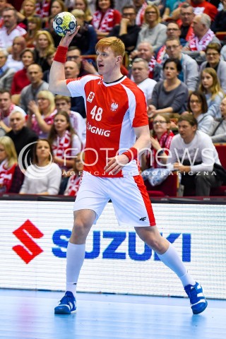  29.12.2017 GDANSK<br />PILKA RECZNA - TURNIEJ MIEDZYNARODOWY 4 NATIONS CUP<br />MECZ POLSKA - BIALORUS<br />N/Z TOMASZ GEBALA<br /> 
