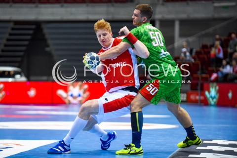  29.12.2017 GDANSK<br />PILKA RECZNA - TURNIEJ MIEDZYNARODOWY 4 NATIONS CUP<br />MECZ POLSKA - BIALORUS<br />N/Z TOMASZ GEBALA ARTSEM KARALEK<br /> 