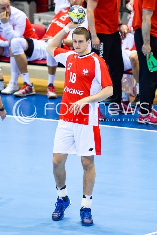  29.12.2017 GDANSK<br />PILKA RECZNA - TURNIEJ MIEDZYNARODOWY 4 NATIONS CUP<br />MECZ POLSKA - BIALORUS<br />N/Z PAWEL GENDA<br /> 