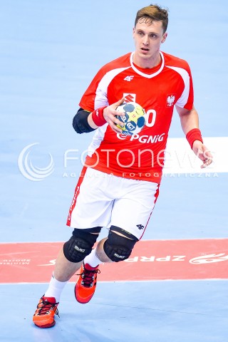  29.12.2017 GDANSK<br />PILKA RECZNA - TURNIEJ MIEDZYNARODOWY 4 NATIONS CUP<br />MECZ POLSKA - BIALORUS<br />N/Z PATRYK WALCZAK<br /> 