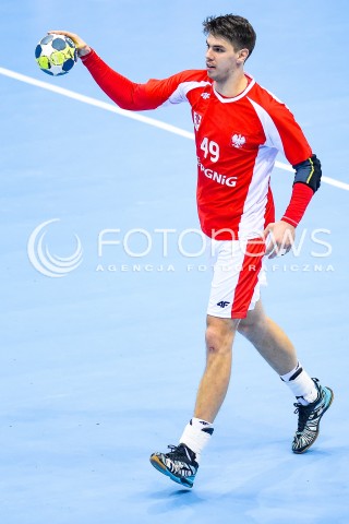  29.12.2017 GDANSK<br />PILKA RECZNA - TURNIEJ MIEDZYNARODOWY 4 NATIONS CUP<br />MECZ POLSKA - BIALORUS<br />N/Z PIOTR CHRAPKOWSKI<br /> 