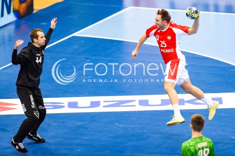  29.12.2017 GDANSK<br />PILKA RECZNA - TURNIEJ MIEDZYNARODOWY 4 NATIONS CUP<br />MECZ POLSKA - BIALORUS<br />N/Z ARTSEM PADASINAU ARKADIUSZ MORYTO<br /> 