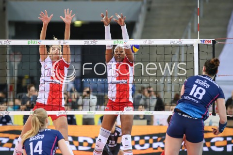  07.01.2018 LODZ SIATKOWKA ORLEN LIGA SEZON 2017/2018 <br />
LKS LODZ - CHEMIK POLICE<br />
N/Z ZUZANNA EFIMIENKO-MLOTKOWSKA REGIANE BIDIAS<br />
 