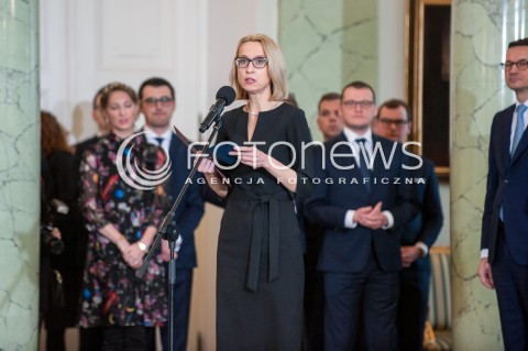  09.01.2018 WARSZAWA <br />ZAPRZYSIEZENIE NOWYCH CZLONKOW RADY MINISTROW PRZEZ PREZYDENTA RP <br />N/Z TERESA CZERWINSKA ( MINISTER FINANSOW ) <br /> 