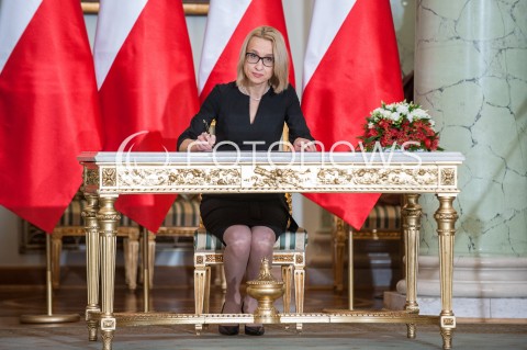  09.01.2018 WARSZAWA <br />ZAPRZYSIEZENIE NOWYCH CZLONKOW RADY MINISTROW PRZEZ PREZYDENTA RP <br />N/Z TERESA CZERWINSKA ( MINISTER FINANSOW ) <br /> 