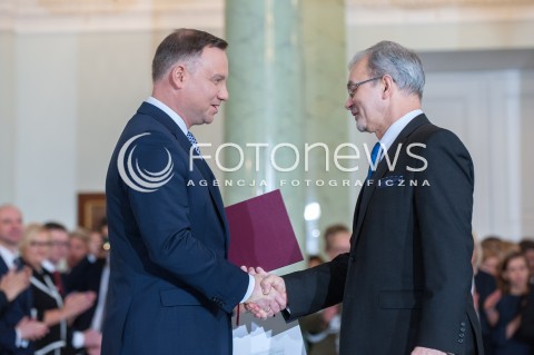  09.01.2018 WARSZAWA <br />ZAPRZYSIEZENIE NOWYCH CZLONKOW RADY MINISTROW PRZEZ PREZYDENTA RP <br />N/Z PREZYDENT RP ANDRZEJ DUDA JERZY KWIECINSKI ( MINISTER INWESTYCJI I ROZWOJU ) <br /> 