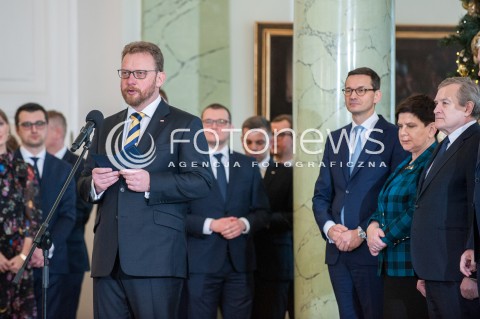 09.01.2018 WARSZAWA <br />ZAPRZYSIEZENIE NOWYCH CZLONKOW RADY MINISTROW PRZEZ PREZYDENTA RP <br />N/Z LUKASZ SZUMOWSKI ( MINISTER ZDROWIA ) PREMIER MATEUSZ MORAWIECKI BEATA SZYDLO PIOTR GLINSKI <br /> 