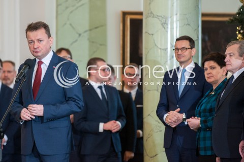  09.01.2018 WARSZAWA <br />ZAPRZYSIEZENIE NOWYCH CZLONKOW RADY MINISTROW PRZEZ PREZYDENTA RP <br />N/Z MARIUSZ BLASZCZAK ( MINISTER OBRONY NARODOWEJ MON ) PREMIER MATEUSZ MORAWIECKI BEATA SZYDLO PIOTR GLINSKI <br /> 