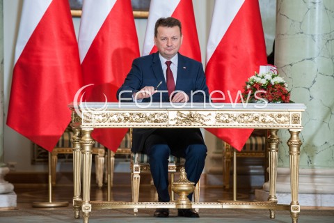  09.01.2018 WARSZAWA <br />ZAPRZYSIEZENIE NOWYCH CZLONKOW RADY MINISTROW PRZEZ PREZYDENTA RP <br />N/Z MARIUSZ BLASZCZAK ( MINISTER OBRONY NARODOWEJ MON ) <br /> 
