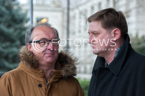  11.01.2018 WARSZAWA<br />PROTEST EMERYTOW SLUZB MUNDUROWYCH PRZED SEJMEM<br />N/Z WLODZIMIERZ CZARZASTY ANDRZEJ ROZENEK<br /> 